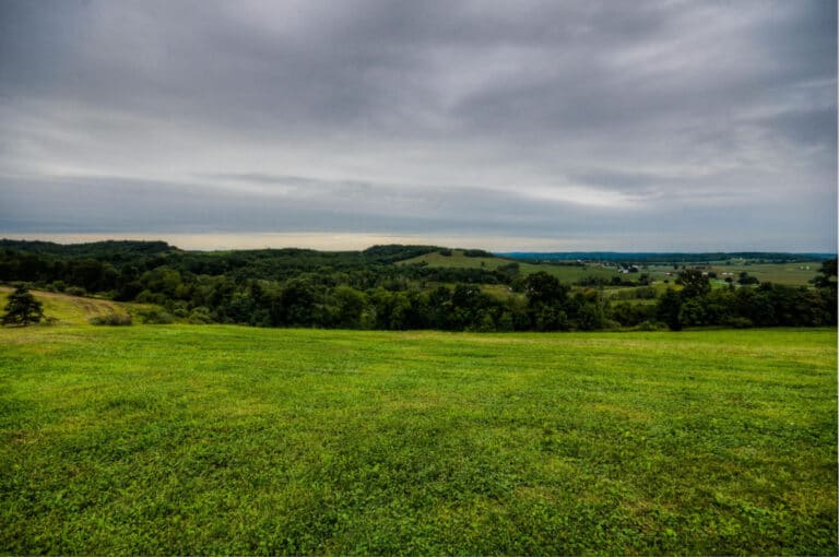 Coshocton Crest Lodge outside view